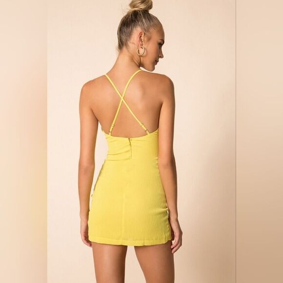Superdown Irina Ruched Dress‎ Mini Fitted Front Slit Party Yellow Medium - Picture 3 of 8